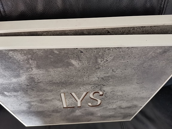 Product image 12 of 19