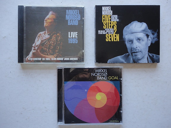 Product image 1 of 4