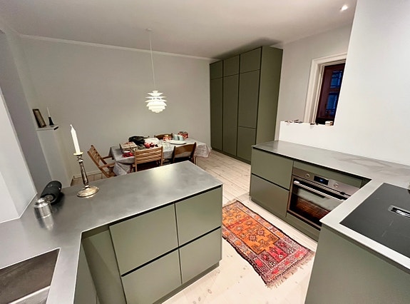 Product image 1 of 10