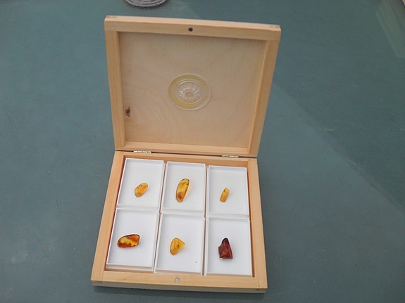 Product image 1 of 3