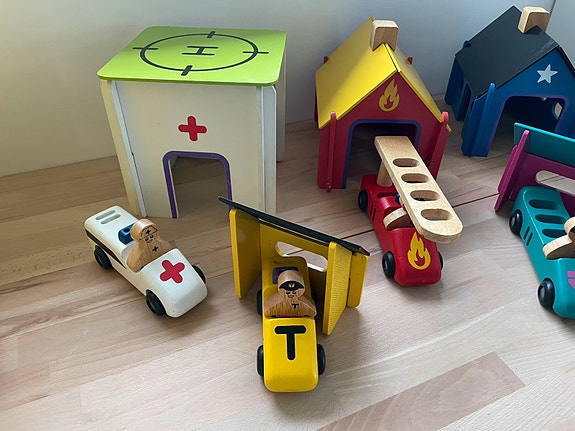 Product image 2 of 6