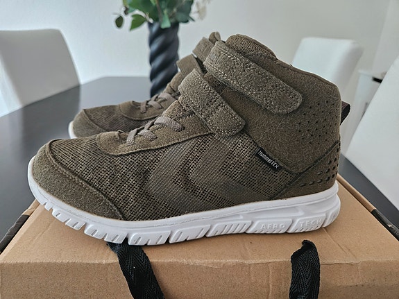 Product image 1 of 7