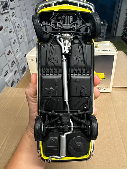 Product image 11 of 11