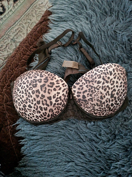 Product image 1 of 8