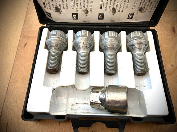 Product image 8 of 9