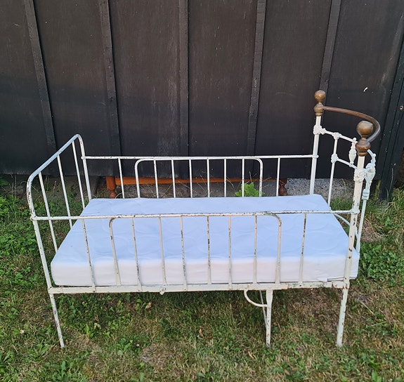 Product image 1 of 7