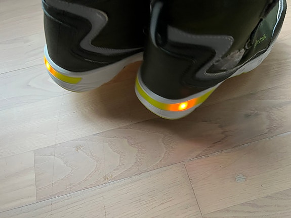 Product image 9 of 9