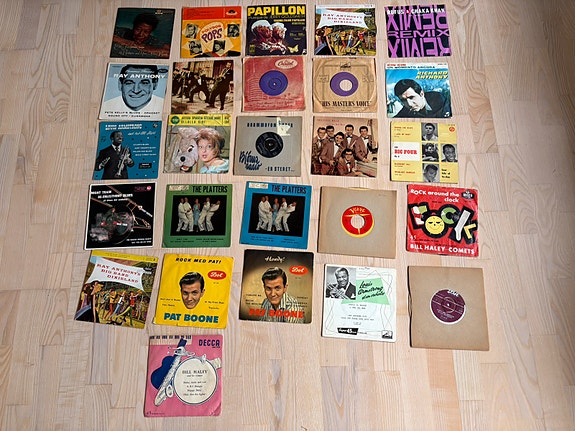 Product image 1 of 2