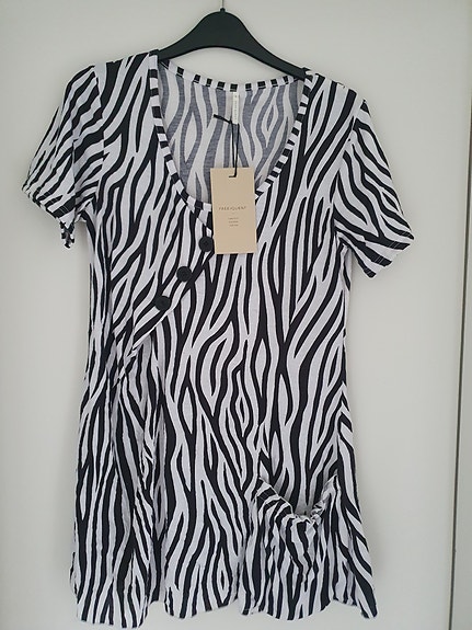 Product image 1 of 8