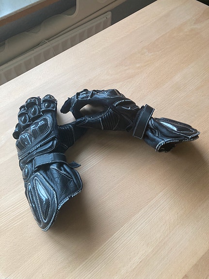 Product image 1 of 2