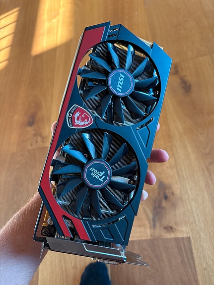 Product image 1 of 4