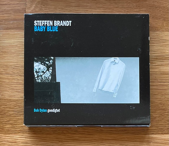 Product image 1 of 3