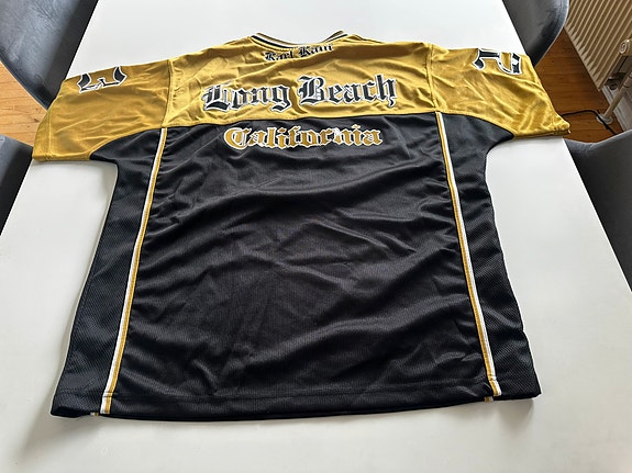Product image 18 of 37