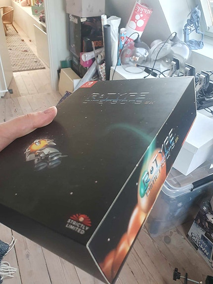 Product image 2 of 4