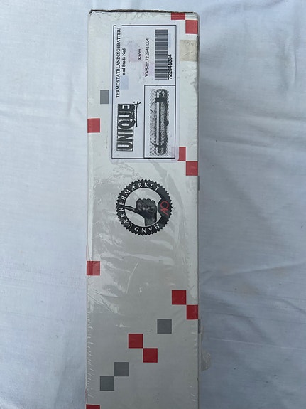 Product image 1 of 3