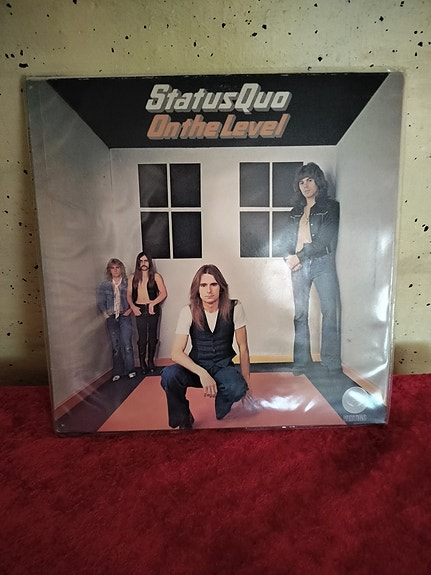 Product image 1 of 3