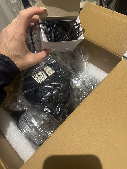 Product image 8 of 9