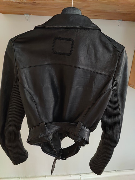 Product image 12 of 12