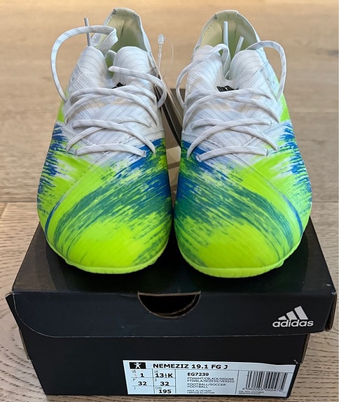 Product image 1 of 4