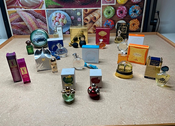 Product image 1 of 8