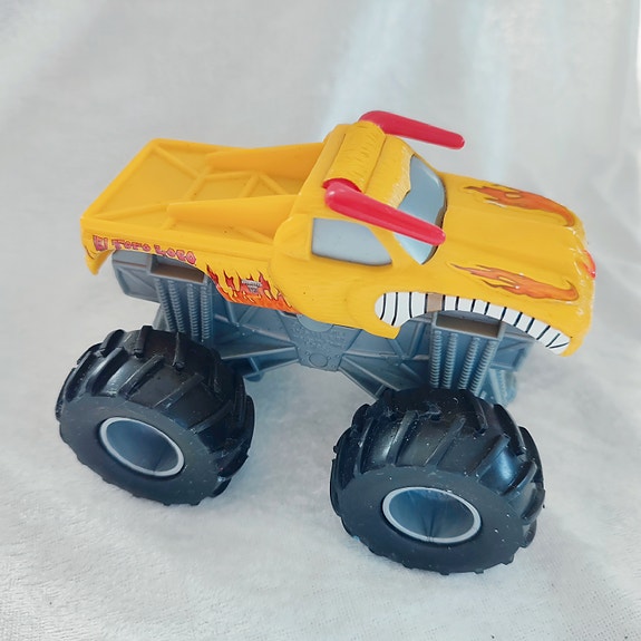 Product image 15 of 28