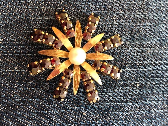 Product image 1 of 6