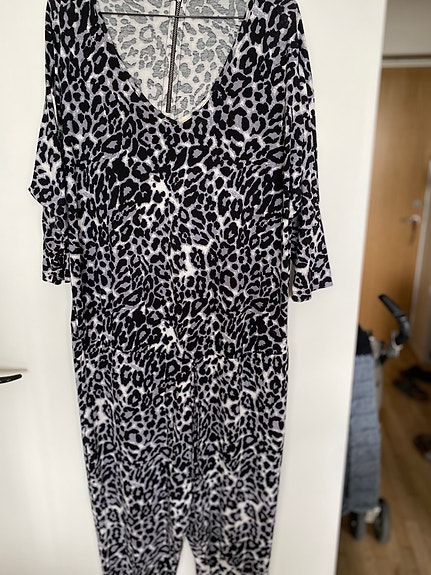 Product image 5 of 17