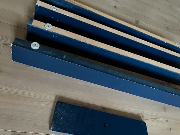 Product image 1 of 3