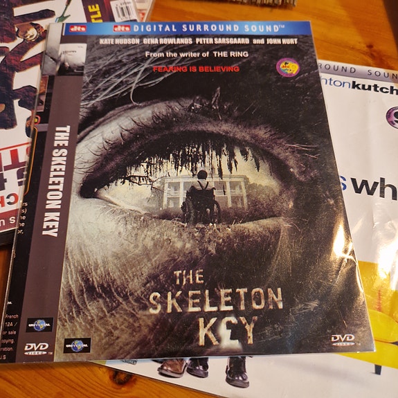 Product image 1 of 2