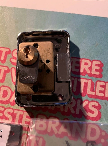 Product image 2 of 3