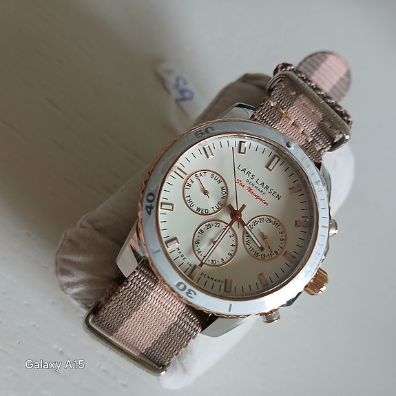 Product image 12 of 25
