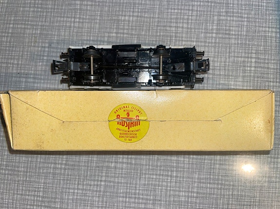 Product image 10 of 13