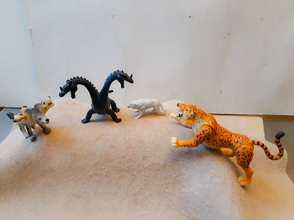 Product image 1 of 8