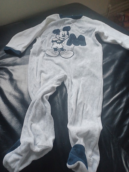 Product image 1 of 3