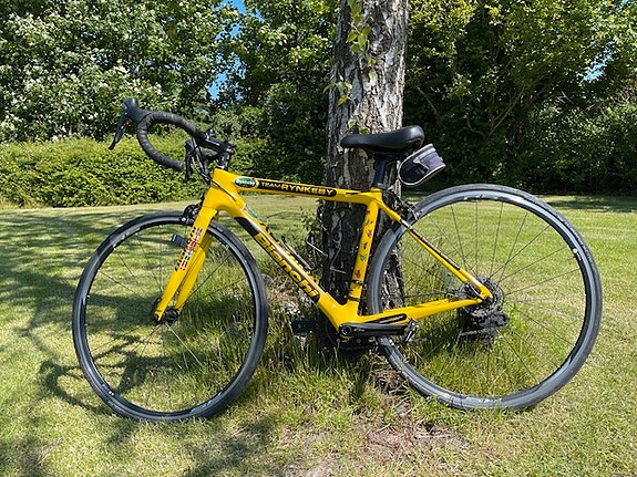 Product image 1 of 8