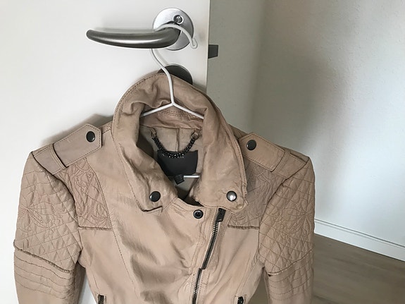 Product image 6 of 11
