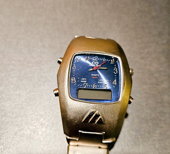 Product image 1 of 2