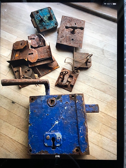 Product image 8 of 9