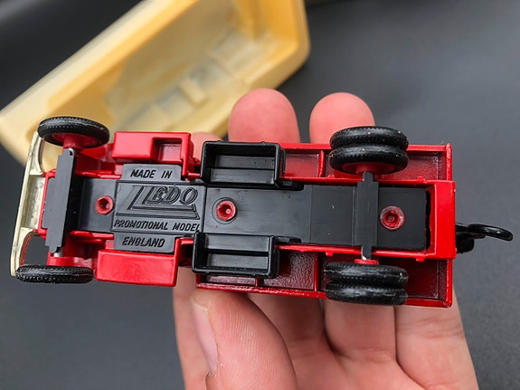 Product image 8 of 10