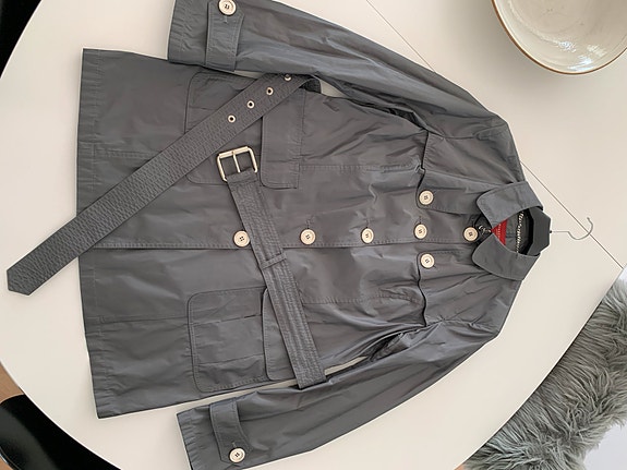 Product image 16 of 18