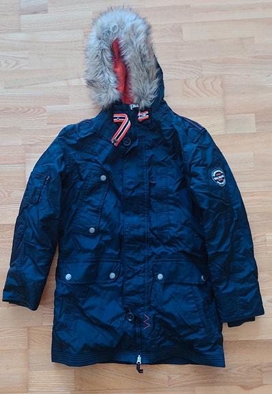 Product image 1 of 2