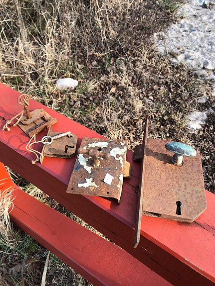 Product image 9 of 10