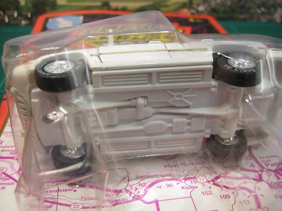 Product image 8 of 9