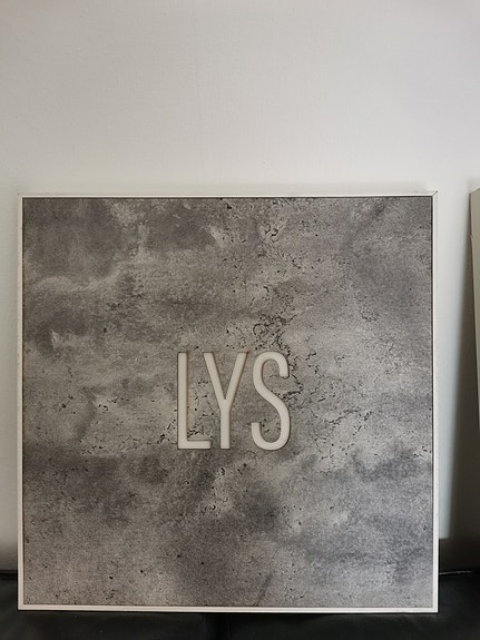 Product image 2 of 19
