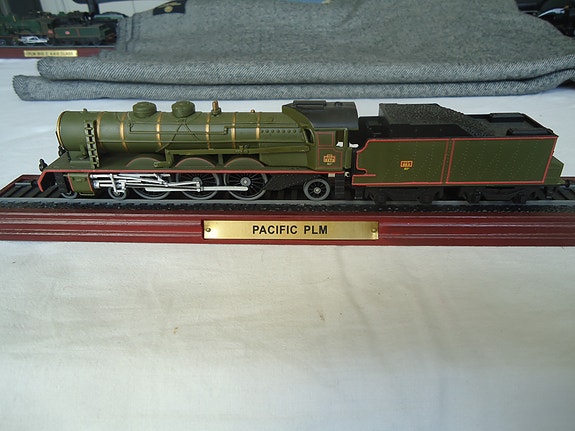 Product image 21 of 33