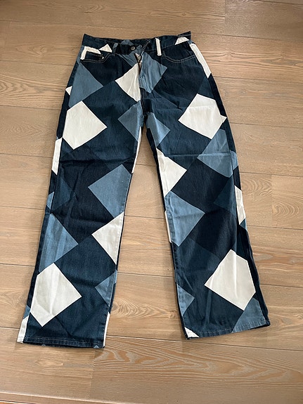 Product image 13 of 28