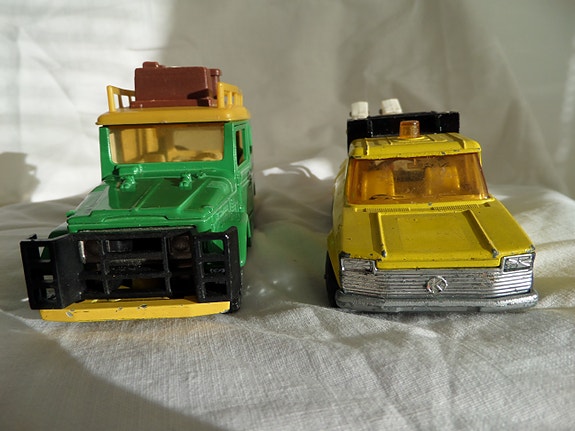 Product image 1 of 3