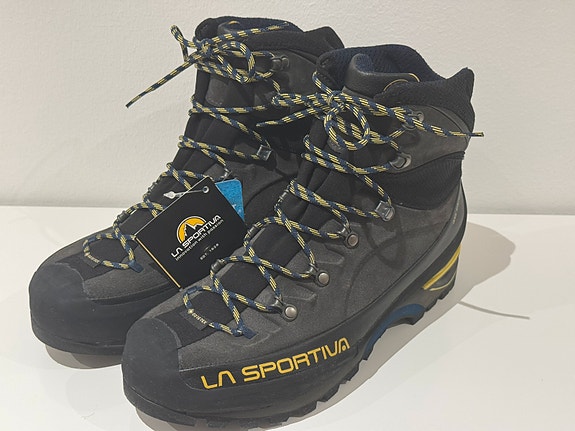 Product image 1 of 4