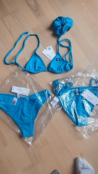 Product image 1 of 8