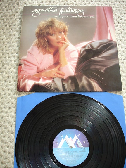 Product image 1 of 4